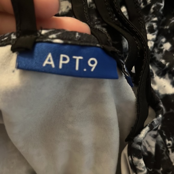 Apt 9 swim cover up - Picture 5 of 7